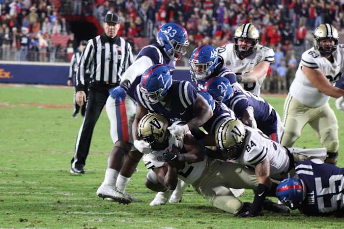 Ole Miss Rebels vs. Vanderbilt Commodores (2021).